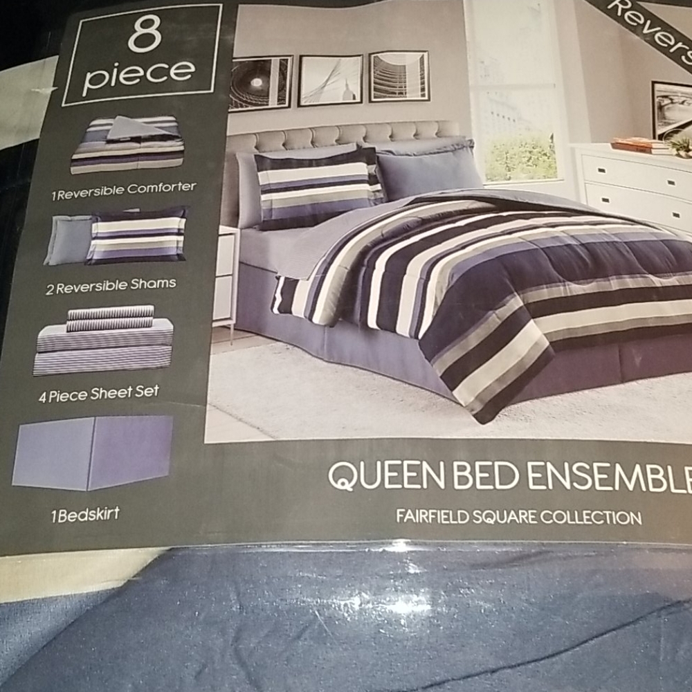 8 peace Queen set comforter